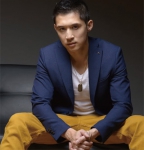 DISCOGRAPHY [Summer Love]｜STEVIE HOANG（スティーヴィー・ホアン
