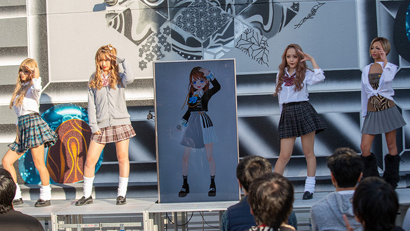 渋谷のど真ん中でjkとパラパラを踊ったエイベックスプロデュースのvtuber奏天まひろ 今週末も東雲めぐのイベントへゲスト出演決定 エイベックス ポータル Avex Portal