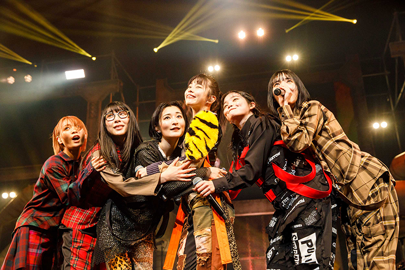 BiSH】解散前最後のホールツアー「PUNK SWiNDLE TOUR」開幕！初日公演を神奈川県民ホールにて開催。 | エイベックス・ポータル -  avex portal